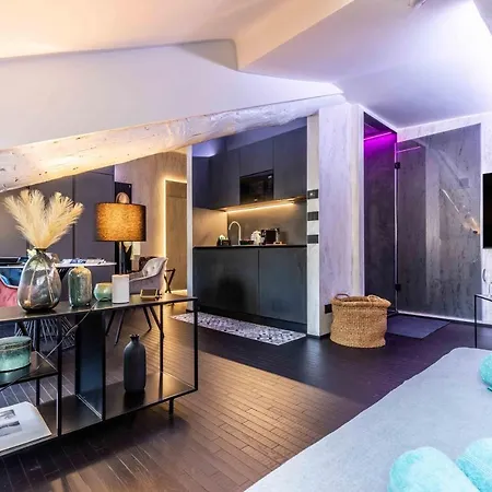 Quadrilatero Della Moda- Luxury Loft In The Heart Of The Fashion District Milan Exterior photo